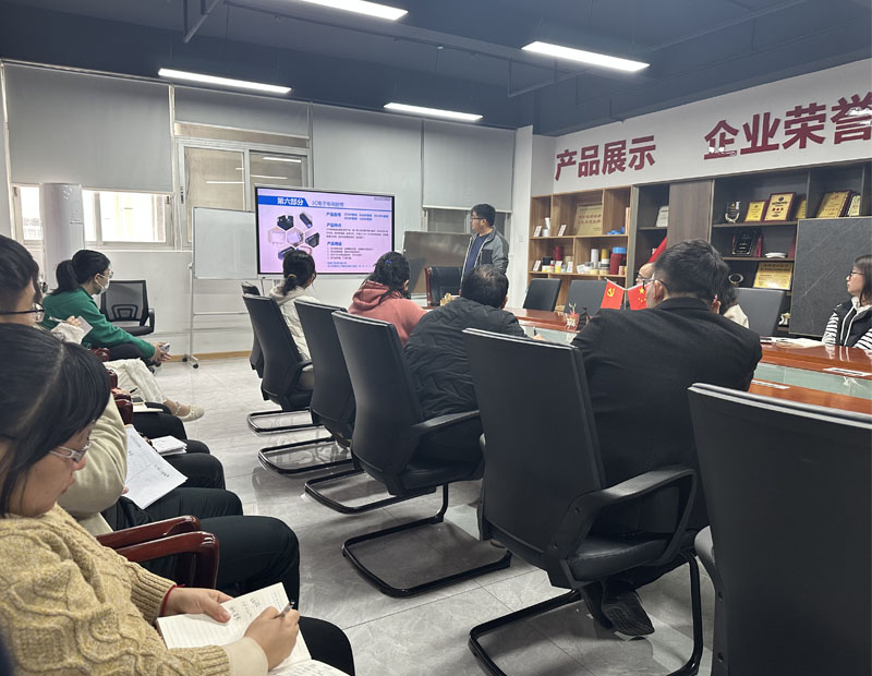 Đào tạo kiến thức băng keo